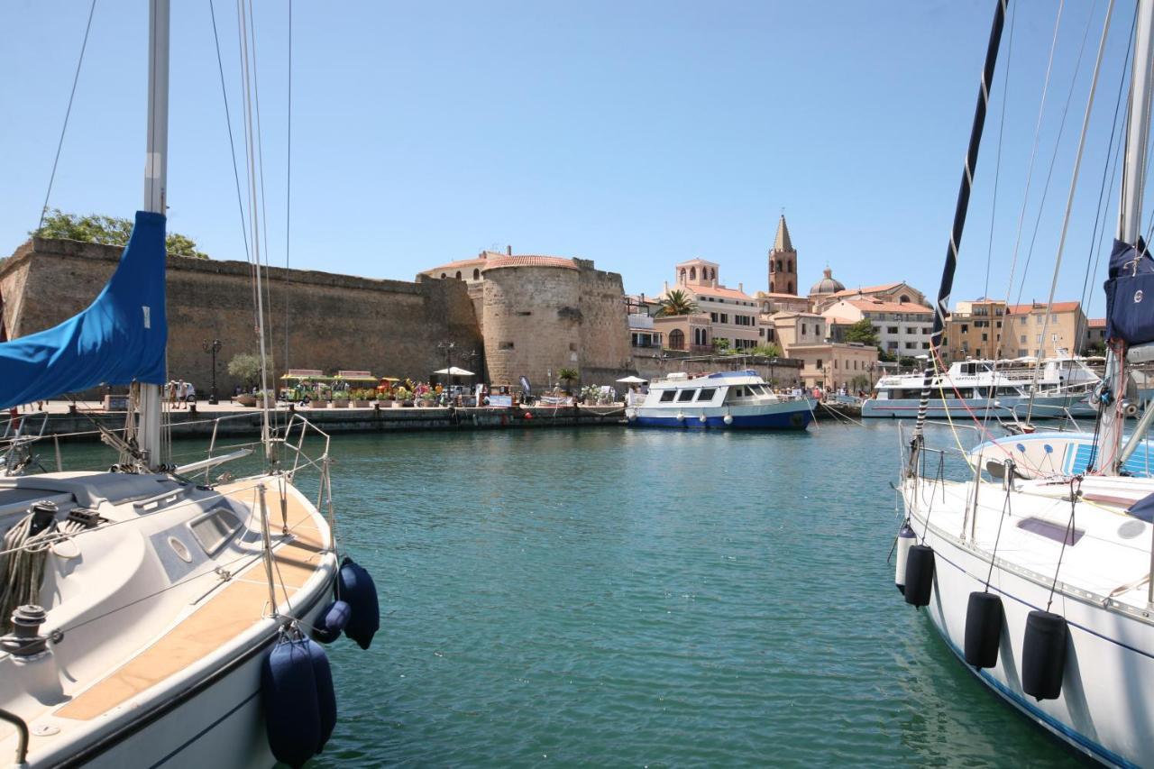 Piper'S Boat Hotel Alghero Exterior foto